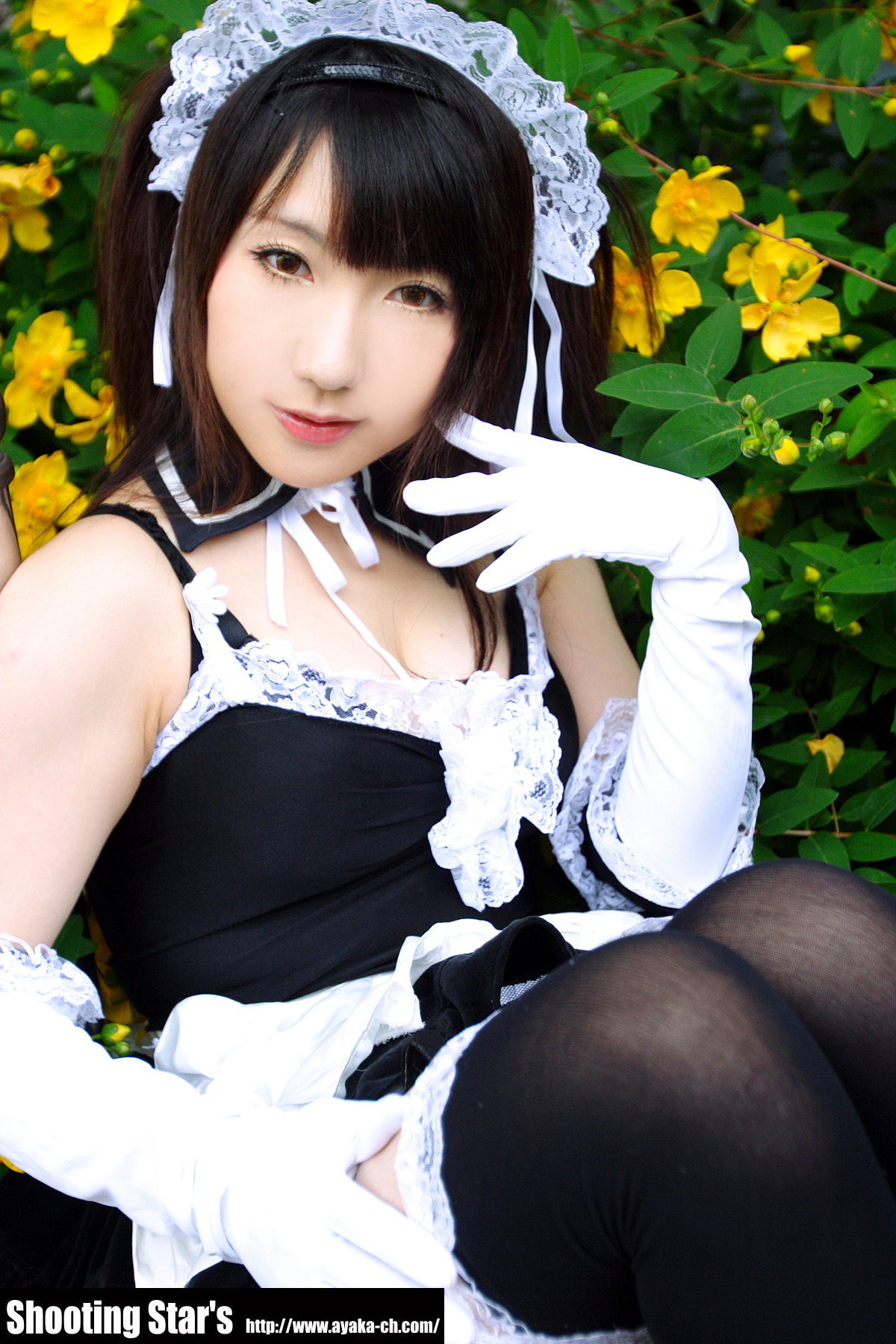 [Cosplay]  Sexy Maid with big boobs